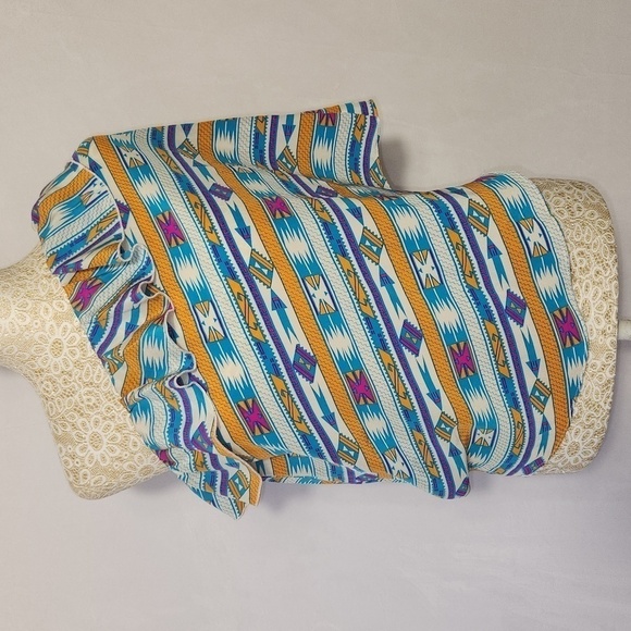 Amanda Uprichard Women's Size M 100% Silk Aztec Print Off Shoulder Ruffle Top - Picture 1 of 13